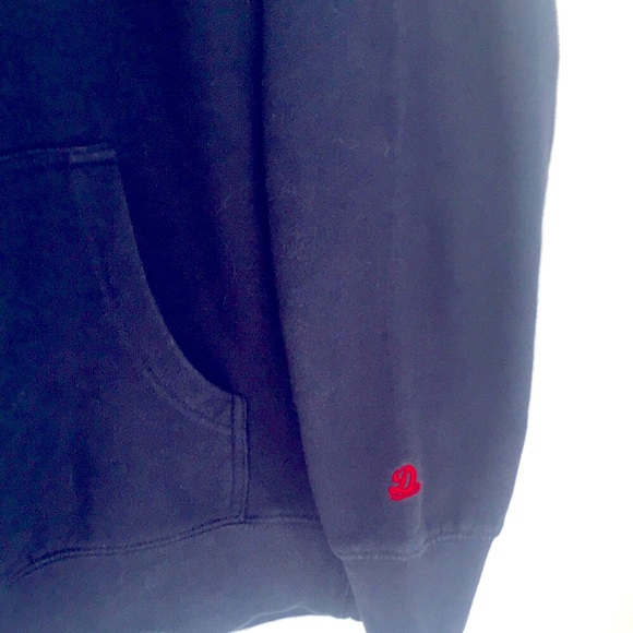 DREAMVILLE FANS, REJOICE! J. Cole Dreamville Red Classic Logo Pullover Hoodie - Picture 6 of 10